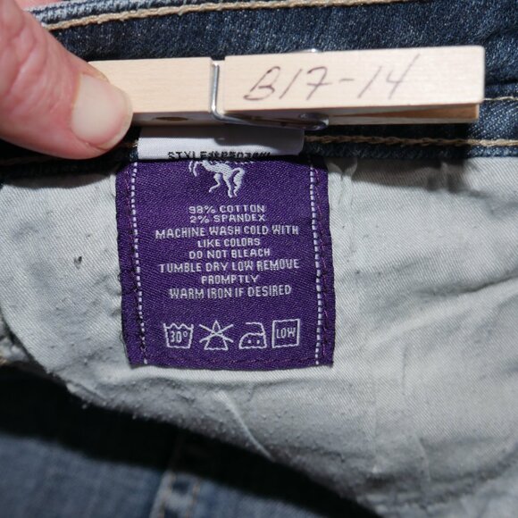 Vigoss Bootcut Jeans Women Size 3 Stretch Rear Flap Pocket Indigo Wash EUC - Picture 7 of 11